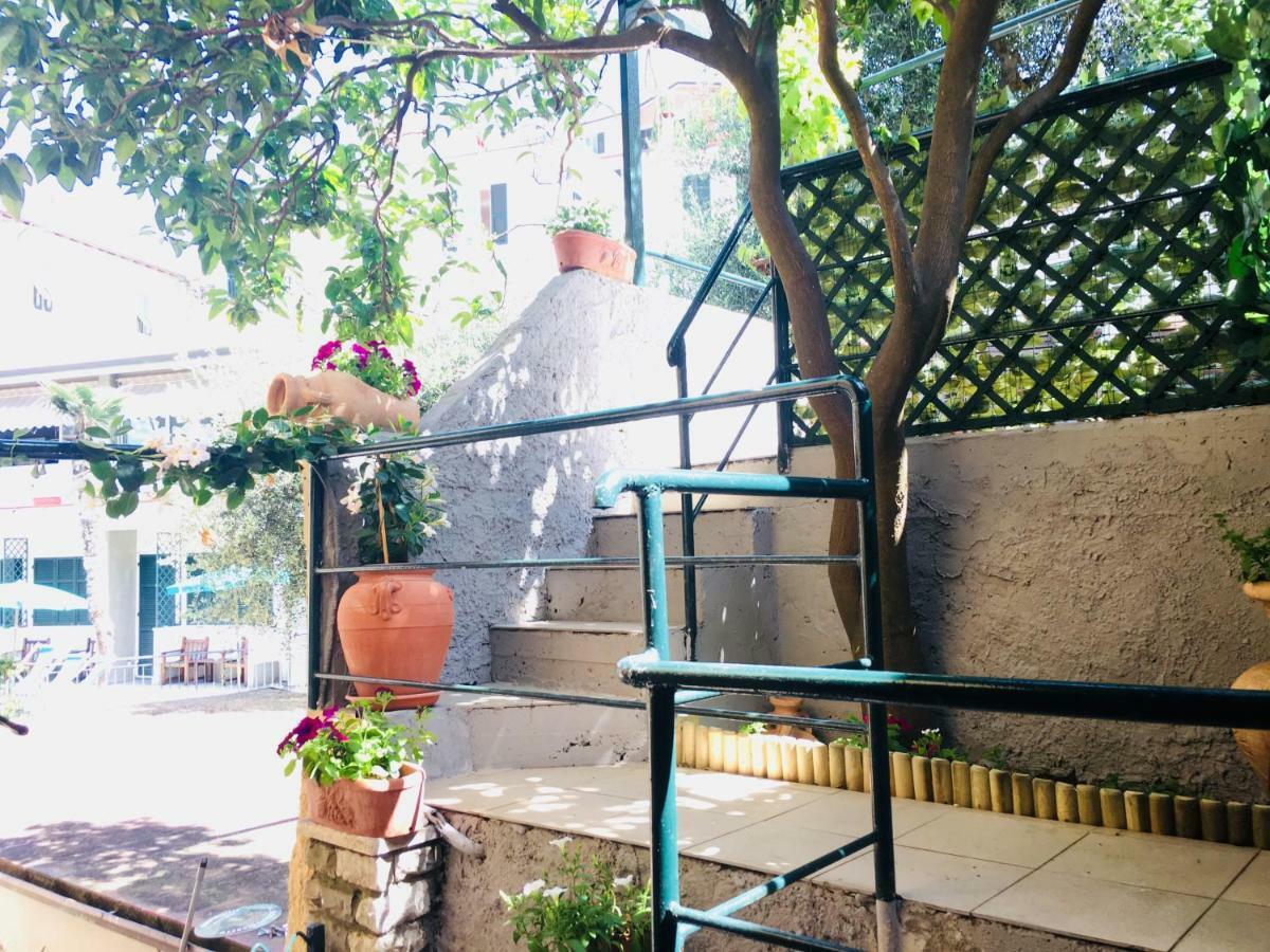Отель Il Giardino Segreto Телларо Экстерьер фото
